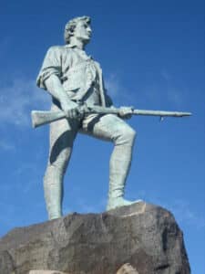 Statue of American colonist